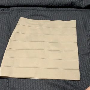 Caribbean Queen Bondage Beige Skirt Size Medium